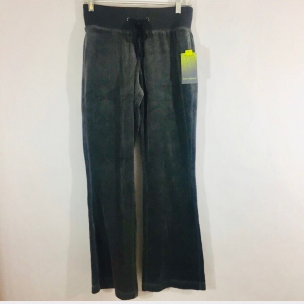 NEW Tek Gear pants